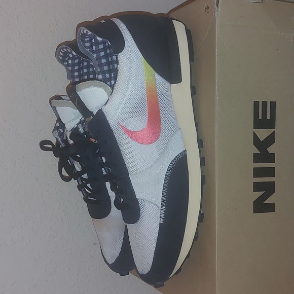 Nike D-Break- Type Waffle - Picture 3 of 6